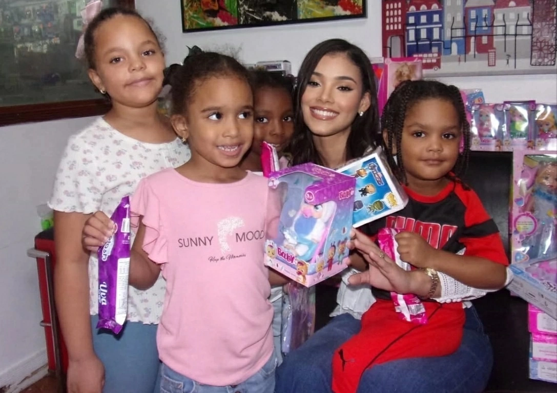 Hành trình 8 năm từ Miss Teen đến Miss World 2026 của tân Hoa hậu