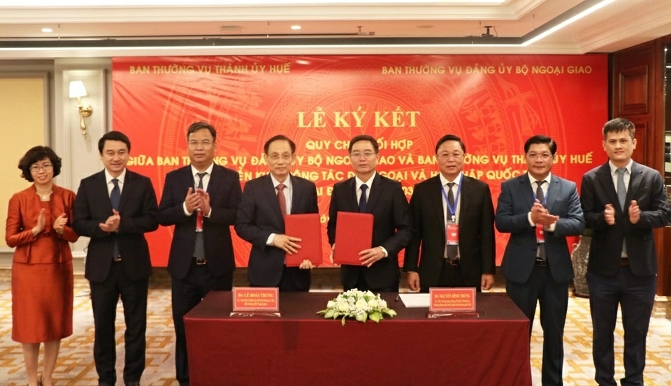 Bộ Ngoại giao và thành phố Huế tăng cường phối hợp trong công tác đối ngoại và hội nhập quốc tế