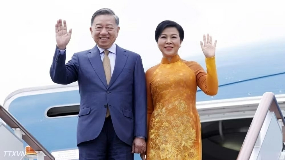 Tổng Bí thư, Chủ tịch nước Tô Lâm cùng Phu nhân bắt đầu thăm cấp Nhà nước Liên bang Nga