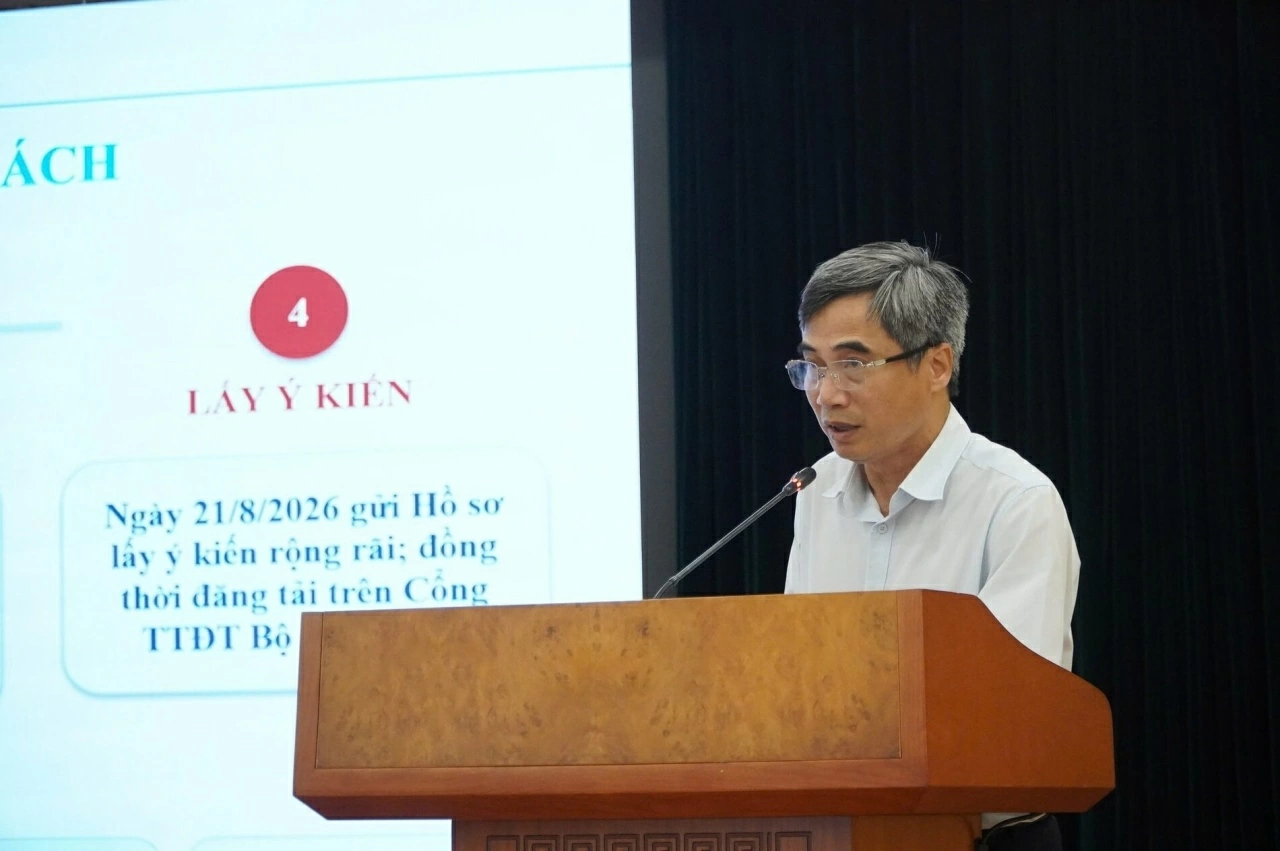 Ông Nguyễn Hữu Thọ, Phó Vụ trưởng Vụ Khoa học công nghệ, Môi trường và Vật liệu xây dựng.