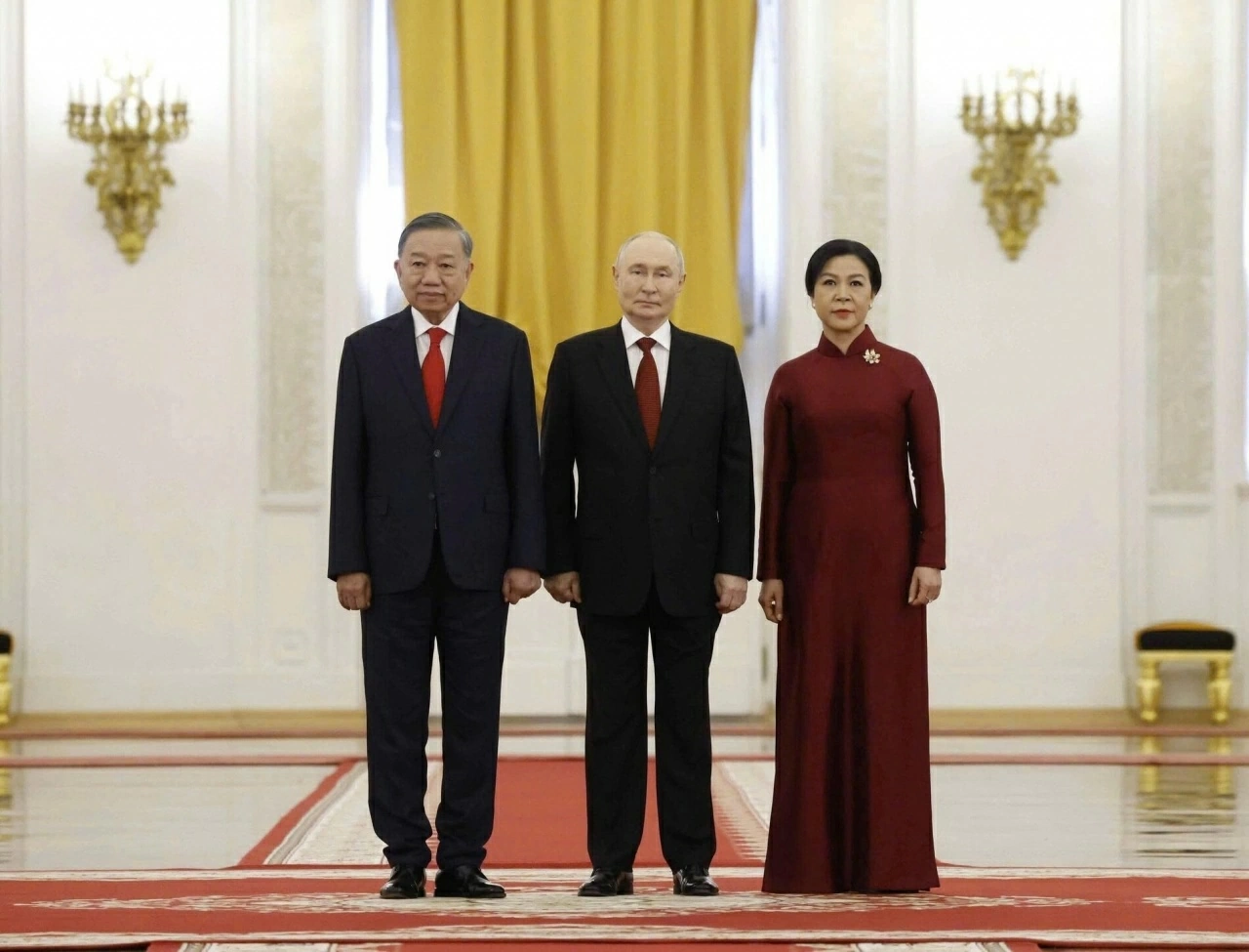 Tổng thống Liên bang Nga Vladimir Putin đón Tổng Bí thư, Chủ tịch nước Tô Lâm và Phu nhân.