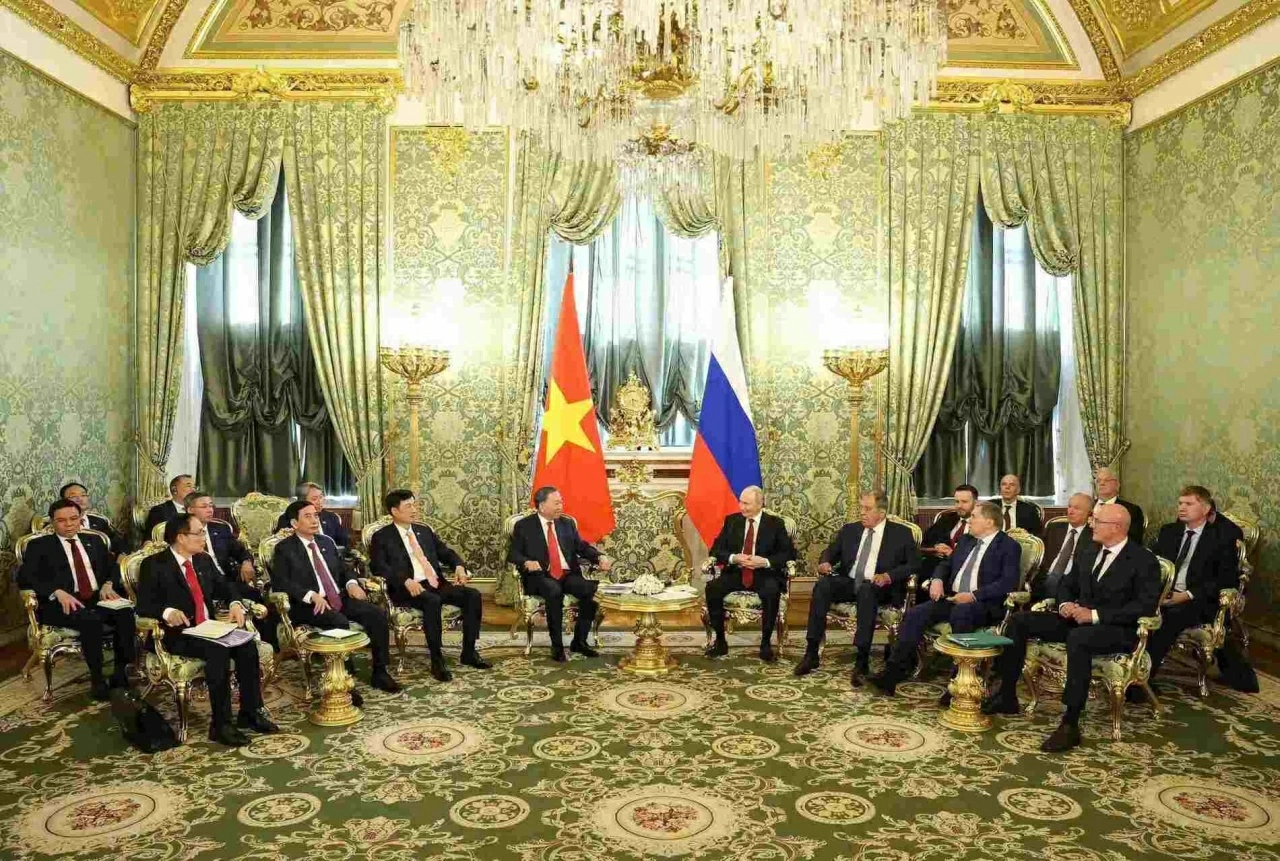 Tổng Bí thư, Chủ tịch nước Tô Lâm hội đàm với Tổng thống Nga Vladimir Putin.