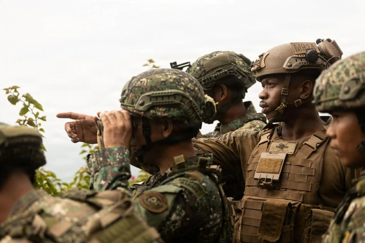 Mỹ-Philippines sử dụng tên lửa do liên doanh Nga-Ấn sản xuất trong huấn luyện tác chiến trên Biển Đông Mỹ-Philippines sử dụng tên lửa do liên doanh Nga-Ấn sản xuất trong huấn luyện tác chiến trên Biển Đông