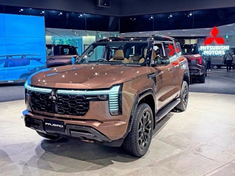 Mitsubishi Pajero thế hệ mới ra mắt vào ngày 2/9 tại thị trường Australia. Mitsubishi Pajero thế hệ mới ra mắt vào ngày 2/9 tại thị trường Australia.
