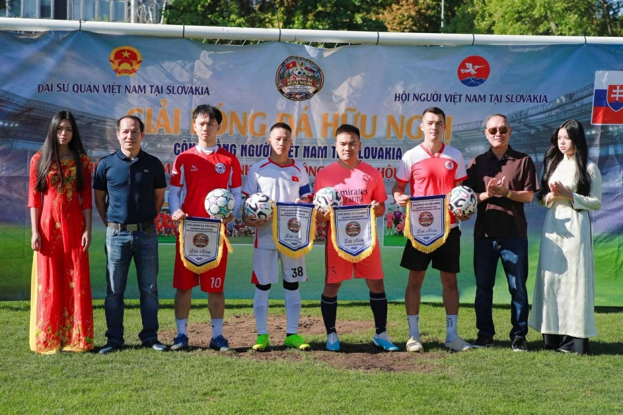 Giải bóng đá hữu nghị chào mừng Quốc khánh 2/9 tại Slovakia: Lan tỏa tinh thần đoàn kết cộng đồng người Việt