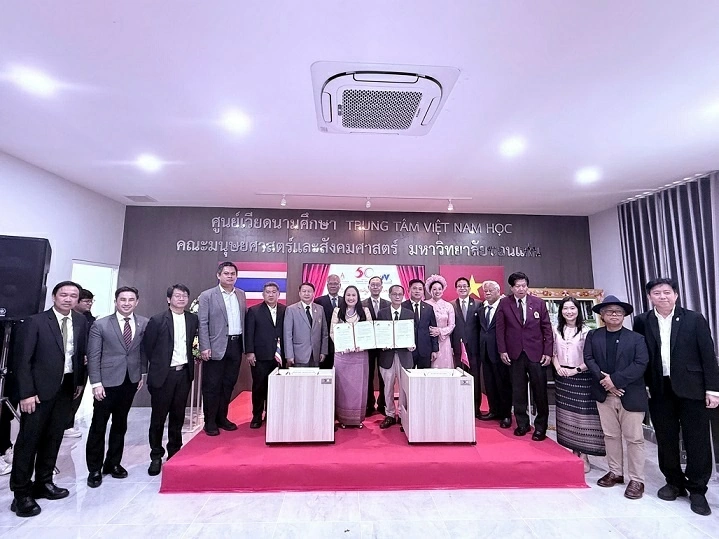 Khánh thành Trung tâm Việt Nam học tại Đại học Khon Kaen Khánh thành Trung tâm Việt Nam học tại Đại học Khon Kaen, Thái Lan