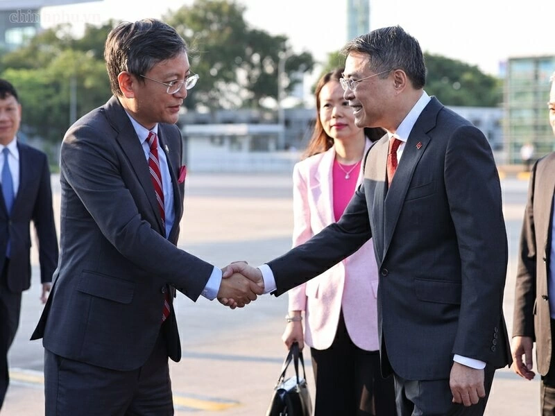 Thủ tướng Chính phủ Lê Minh Hưng lên đường dự Hội nghị thượng đỉnh BRICS và làm việc song phương tại Ấn Độ. (Nguồn: VGP News)
