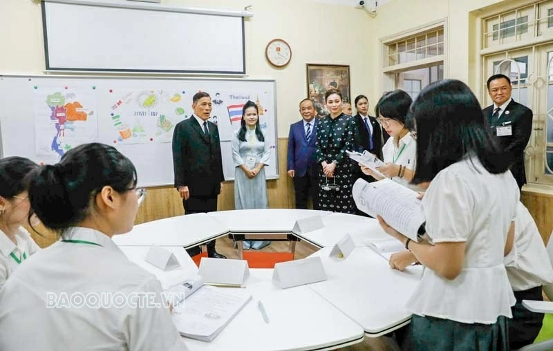 38.P3(V): Thắm tình hữu nghị, tin cậy, gắn bó Việt Nam - Thái Lan