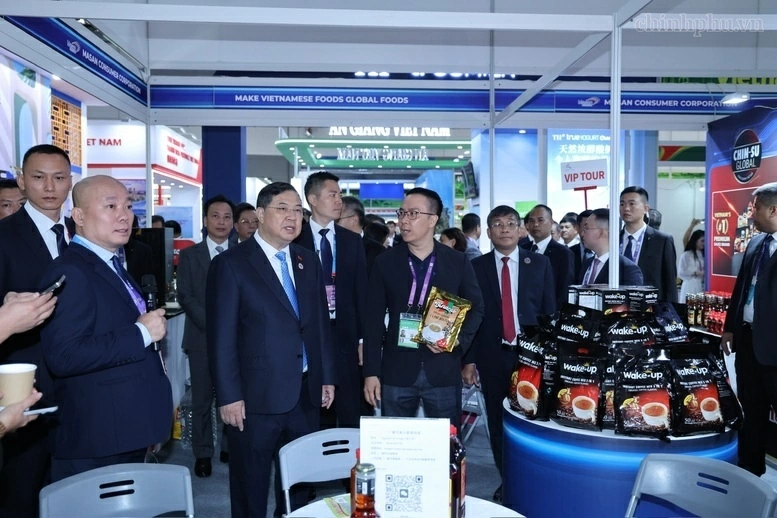 Phó Thủ tướng Thường trực Phạm Gia Túc nêu 4 trọng tâm thúc đẩy kết nối thị trường, hạ tầng và chuỗi cung ứng ASEAN - Trung Quốc