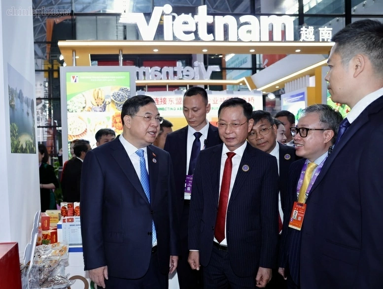 Phó Thủ tướng Thường trực Phạm Gia Túc nêu 4 trọng tâm thúc đẩy kết nối thị trường, hạ tầng và chuỗi cung ứng ASEAN - Trung Quốc