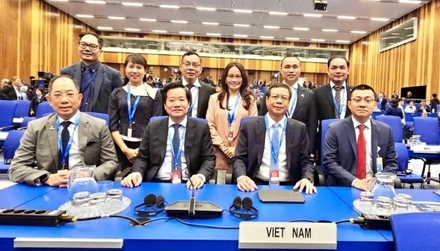 Việt Nam khẳng định phát triển năng lượng nguyên tử an toàn, vì mục đích hòa bình Việt Nam khẳng định phát triển năng lượng nguyên tử an toàn, vì mục đích hòa bình