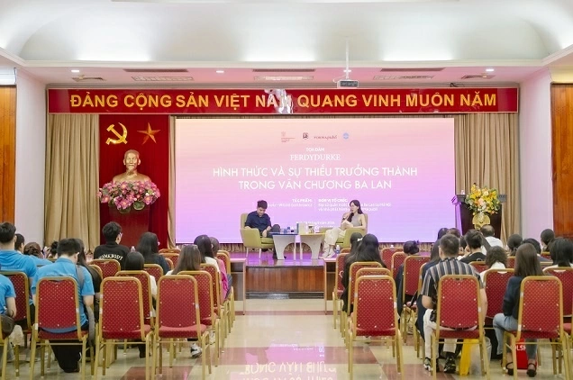 Ferdydurke đưa tiếng nói khác biệt của văn chương Ba Lan đến Việt Nam Ferdydurke đưa tiếng nói khác biệt của văn chương Ba Lan đến Việt Nam