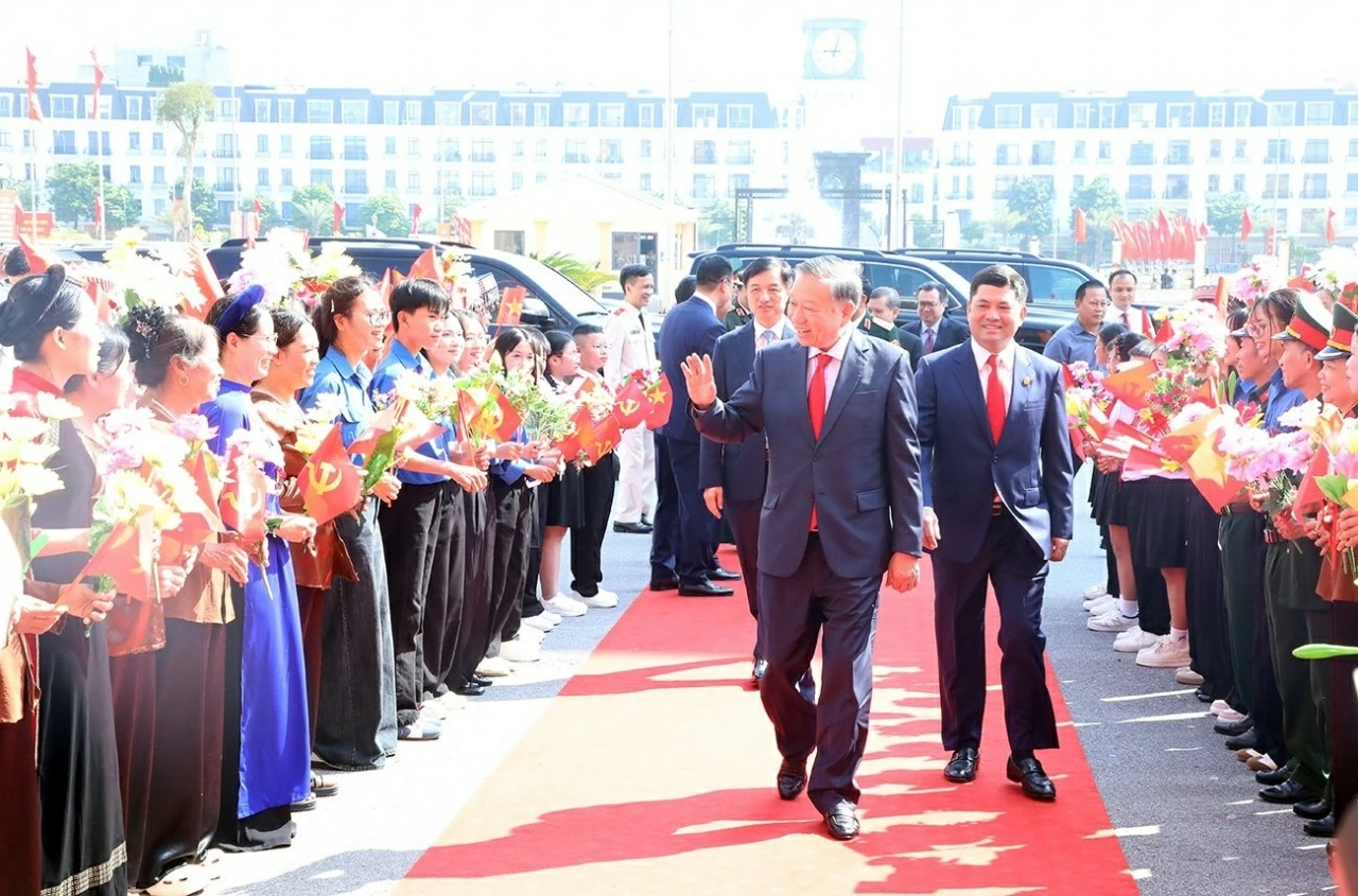 Tổng Bí thư, Chủ tịch nước Tô Lâm: Xây dựng Bắc Ninh trở thành đô thị hiện đại nhưng vẫn đậm đà hồn cốt văn hóa Kinh Bắc Tổng Bí thư, Chủ tịch nước Tô Lâm: Xây dựng Bắc Ninh trở thành đô thị hiện đại nhưng vẫn đậm đà hồn cốt văn hóa Kinh Bắc