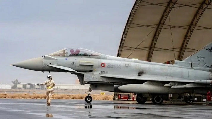 Tiêm kích Eurofighter Typhoon của Không quân Italy (Ảnh: Quân đội Mỹ). Tiêm kích Eurofighter Typhoon của Không quân Italy (Ảnh: Quân đội Mỹ).
