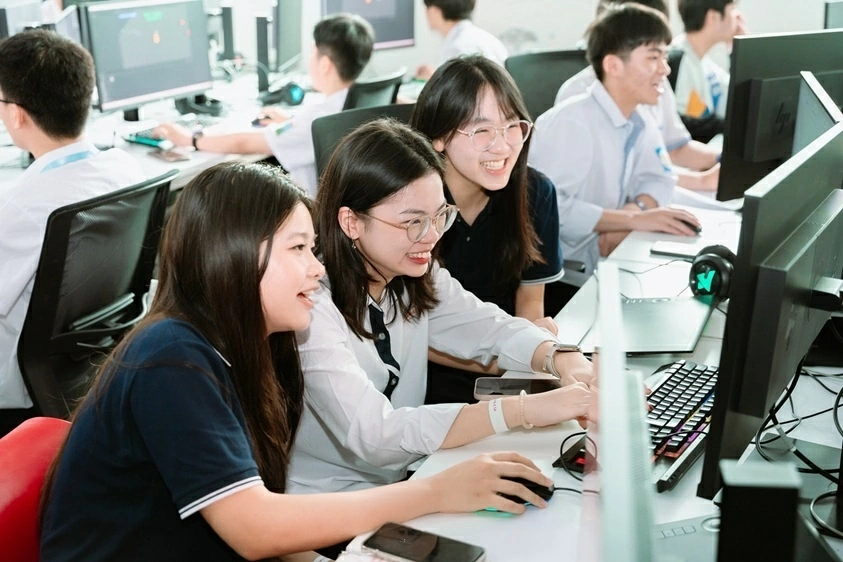 Dự kiến siết phương thức xét tuyển đại học 2027, chuyên gia giáo dục chỉ ra những điểm học sinh, phụ huynh cần lưu ý