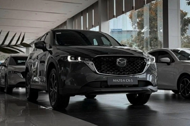 Một số đại lý hiện chào bán phiên bản tiêu chuẩn của Mazda CX-5 với giá khoảng 659 triệu đồng, thấp hơn đáng kể so với mức niêm yết ban đầu.