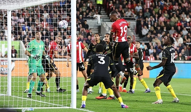 Jaidon Anthony của Brentford ăn mừng sau khi ghi bàn mở tỷ số trong trận thắng 3-0 trước Chelsea tại vòng 5 Ngoại hạng Anh, trên sân Gtech Community, Brentford (Anh), ngày 18/9. (Nguồn: Getty Images) Jaidon Anthony của Brentford ăn mừng sau khi ghi bàn mở tỷ số trong trận thắng 3-0 trước Chelsea tại vòng 5 Ngoại hạng Anh, trên sân Gtech Community, Brentford (Anh), ngày 18/9. (Nguồn: Getty Images)
