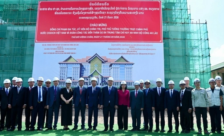 Phó Thủ tướng Thường trực Phạm Gia Túc thăm các công trình, dự án hợp tác hữu nghị Việt Nam - Lào Phó Thủ tướng Thường trực Phạm Gia Túc thăm các công trình, dự án hợp tác hữu nghị Việt Nam - Lào