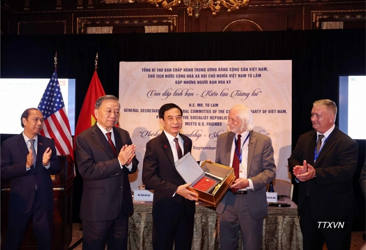 Việt Nam - Hoa Kỳ: Vun đắp t&igrave;nh bạn, kiến tạo tương lai