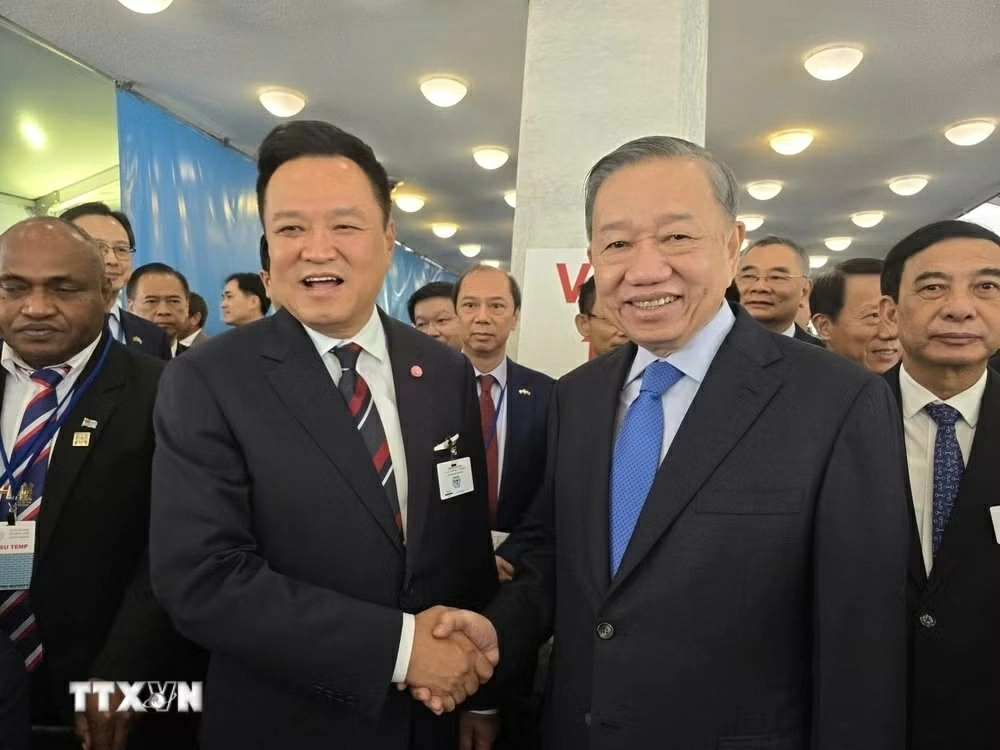 Tổng Bí thư, Chủ tịch nước Tô Lâm gặp lãnh đạo các nước dự Kỳ họp Đại hội đồng Liên hợp quốc khóa 81