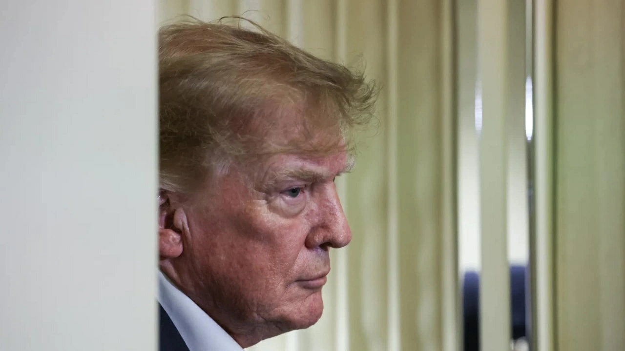 Mỹ-Iran đàm phán trực tiếp, Tổng thống Donald Trump nói có tiến triển song vẫn cảnh báo một hành động