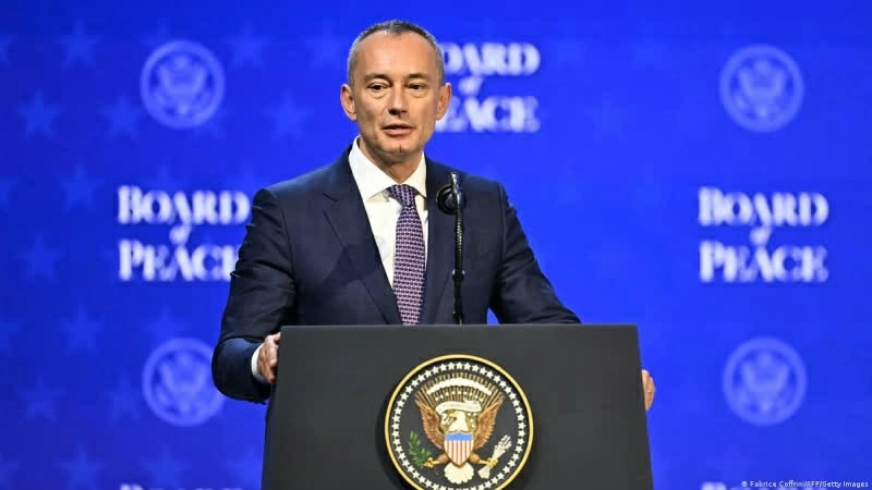 Đặc phái viên Hội đồng Hòa bình về Gaza Nickolay Mladenov phát biểu về tiến trình chuyển tiếp và tái thiết Dải Gaza. (Nguồn: DW)