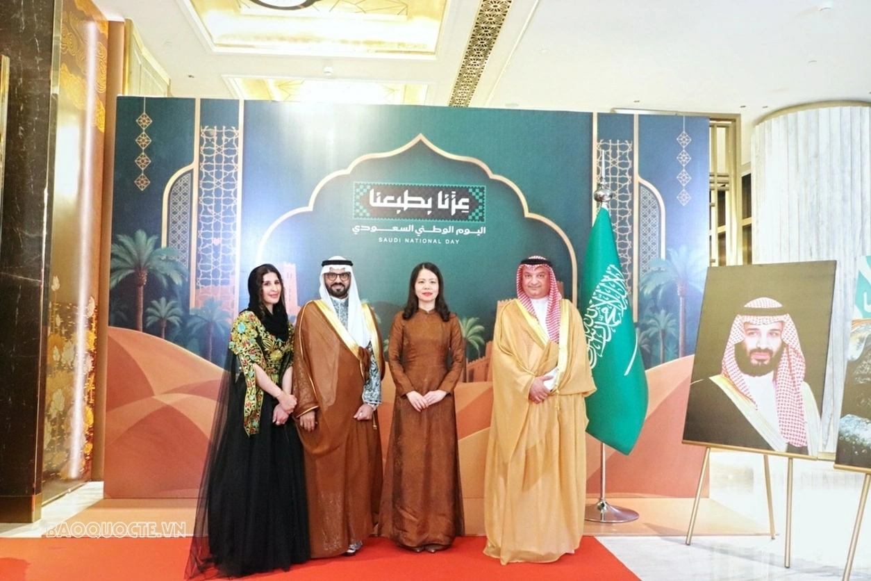 Thứ trưởng Nguyễn Minh Hằng dự Lễ kỷ niệm Quốc khánh Saudi Arabia