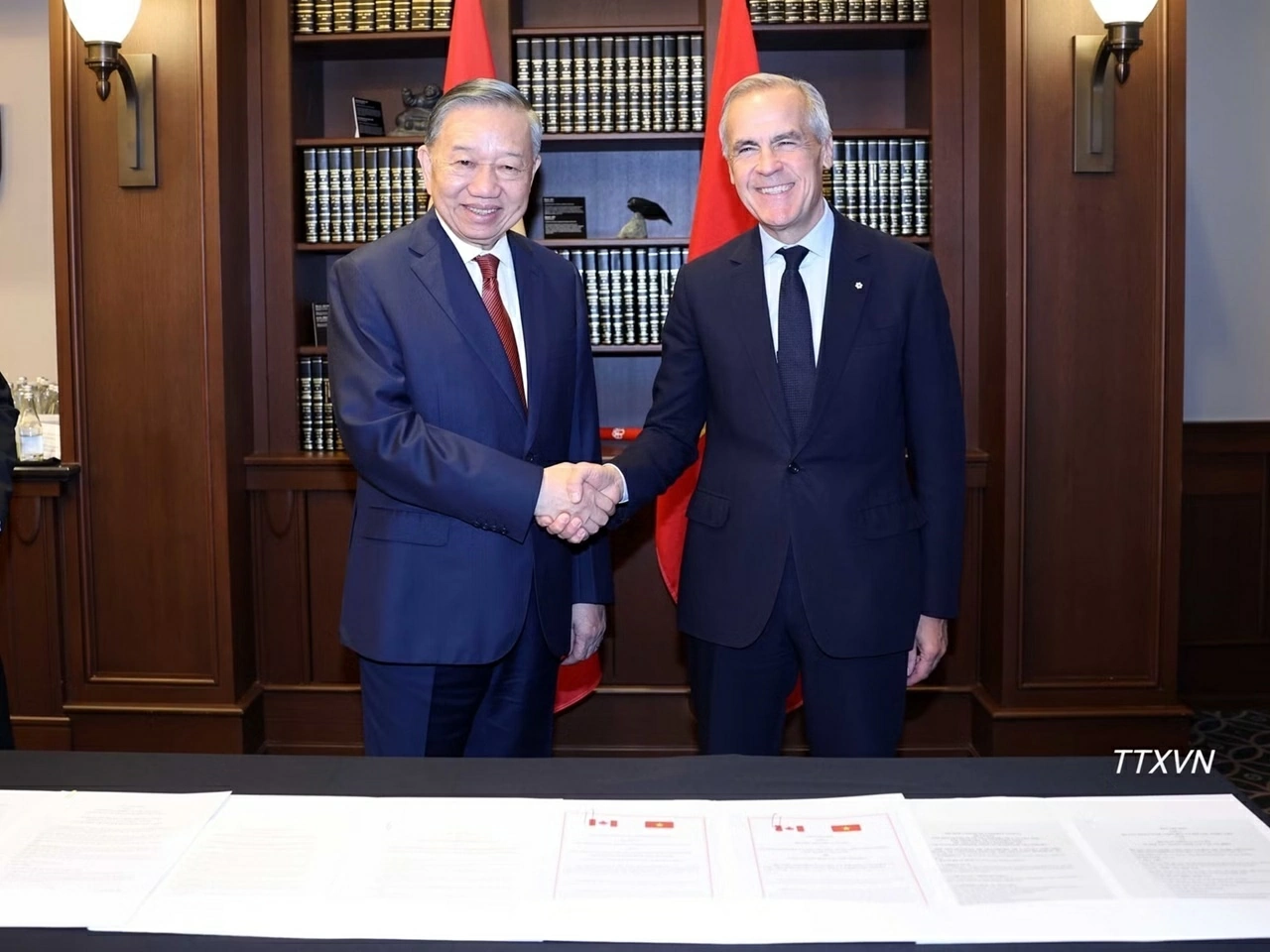 Tổng Bí thư, Chủ tịch nước Tô Lâm hội đàm với Thủ tướng Canada Mark Carney