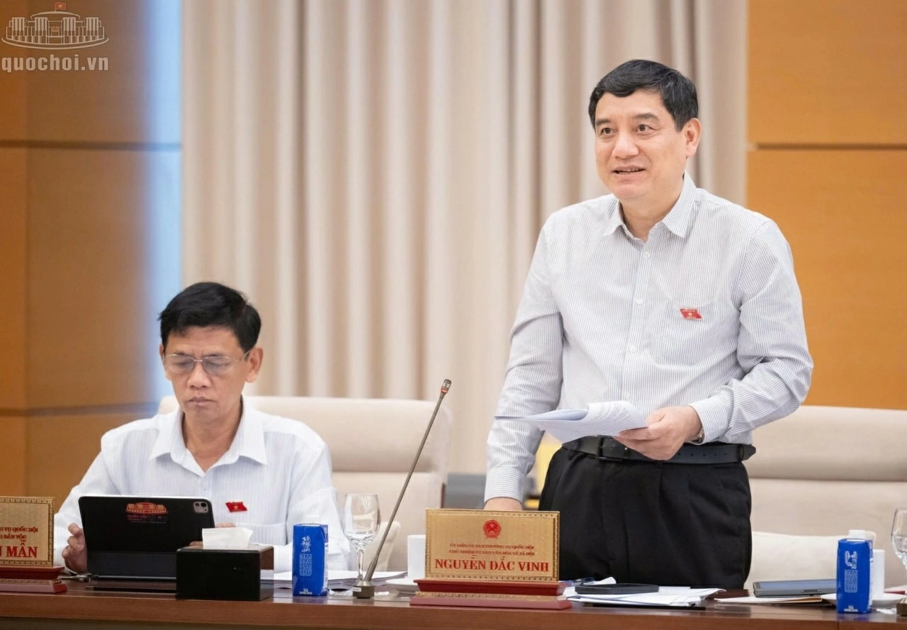 Ủy ban Thường vụ Quốc hội cho ý kiến về dự án Luật An toàn thực phẩm (sửa đổi) Ủy ban Thường vụ Quốc hội cho ý kiến về dự án Luật An toàn thực phẩm (sửa đổi)