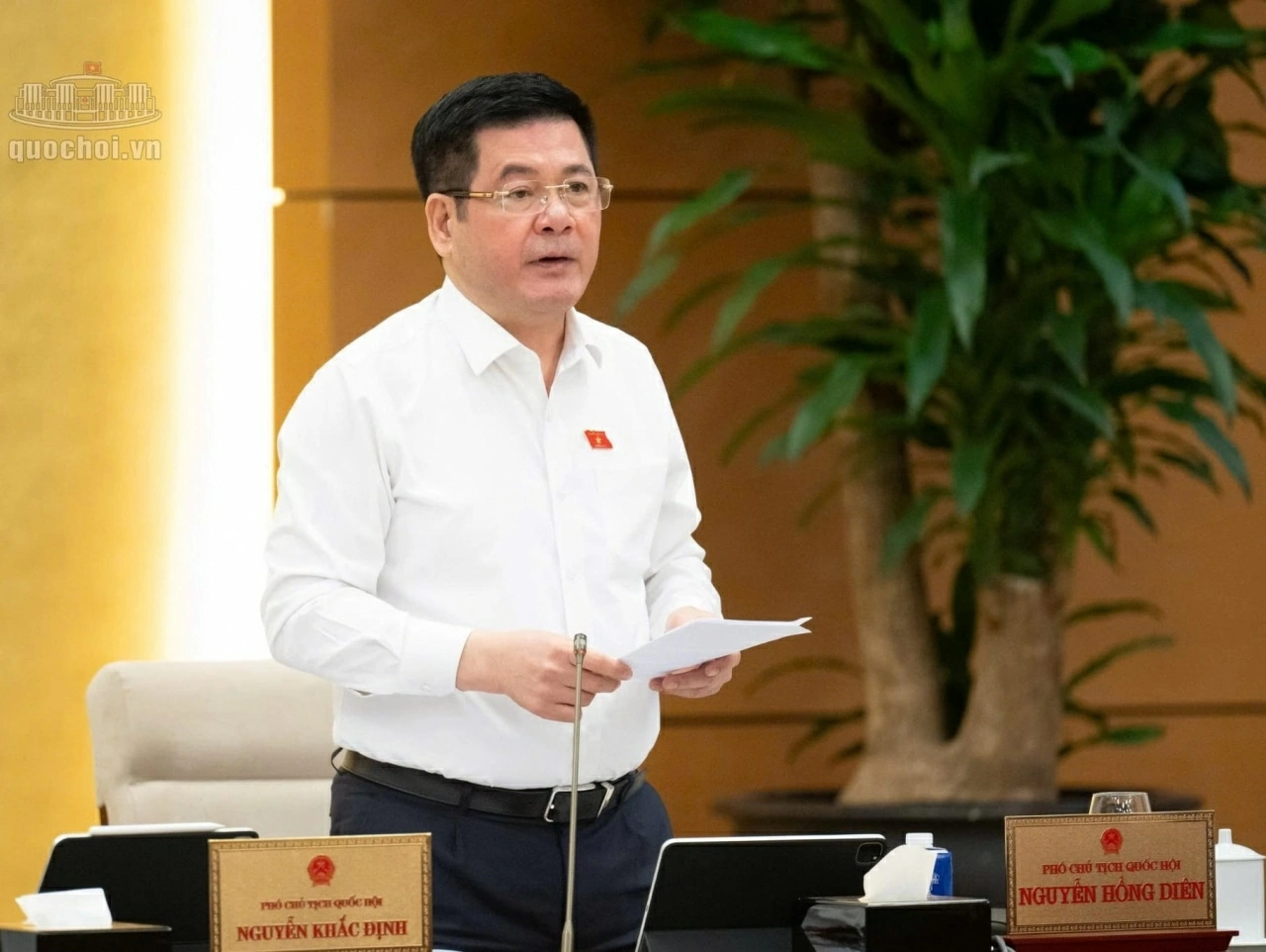 Ủy ban Thường vụ Quốc hội cho ý kiến về dự án Luật An toàn thực phẩm (sửa đổi) Ủy ban Thường vụ Quốc hội cho ý kiến về dự án Luật An toàn thực phẩm (sửa đổi)