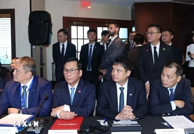 Tổng Bí thư, Chủ tịch nước Tô Lâm dự Tọa đàm cấp cao doanh nghiệp Việt Nam-Canada