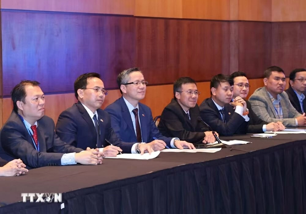 Tổng Bí thư, Chủ tịch nước Tô Lâm gặp Mạng lưới Chuyên gia và Nhà khoa học Việt Nam tại Canada