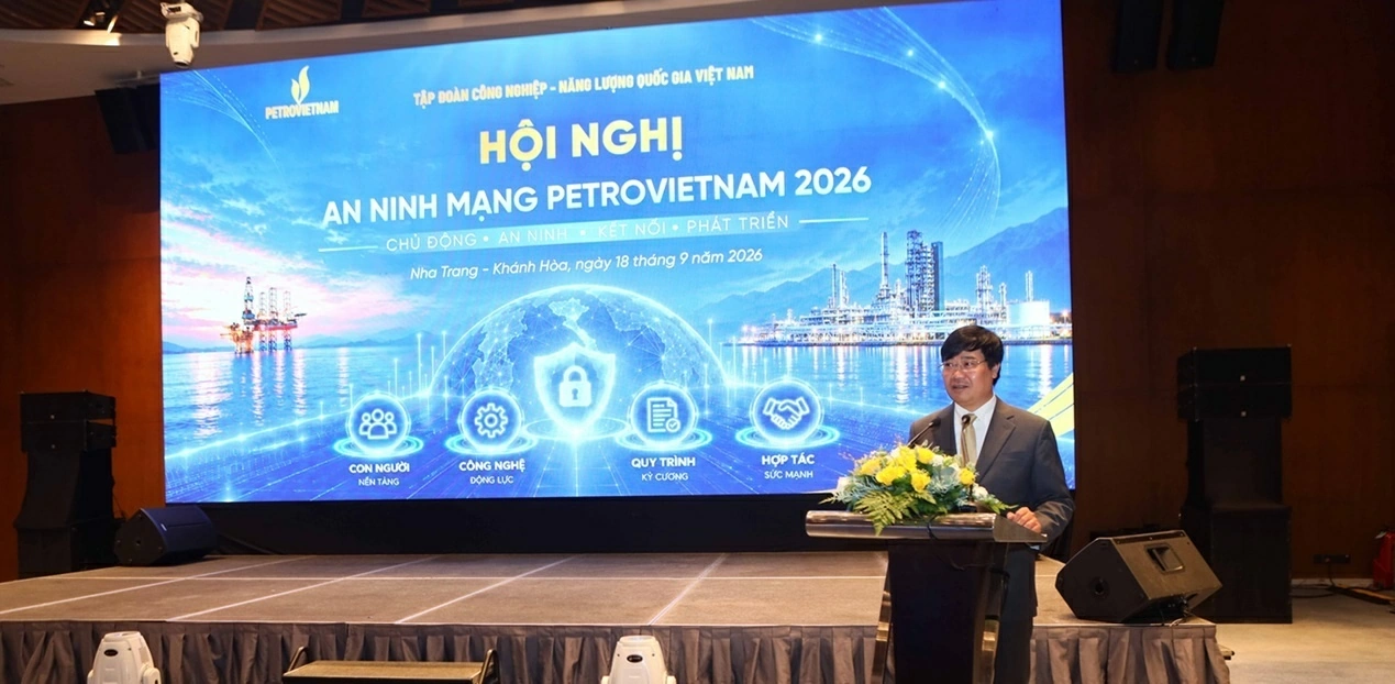 Đại tá Nguyễn Hồng Quân - Phó Cục trưởng Cục An ninh mạng (Bộ Công an) nhấn mạnh: Yêu cầu bảo vệ phải được đặt ra toàn diện đối với hệ thống, dữ liệu và con người.