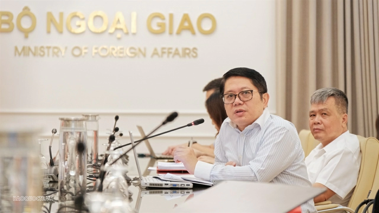 Nâng cao vai trò thanh niên, sinh viên Việt Nam ở nước ngoài trong đóng góp cho đất nước
