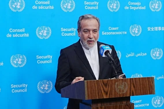 Ngoại trưởng Iran Abbas Araghchi cho biết Qatar sẽ chuyển tới Mỹ các đề xuất mới nhằm tìm cách đáp ứng điều kiện của Tehran để mở lại Eo biển Hormuz. (Nguồn: Middle East Monitor)