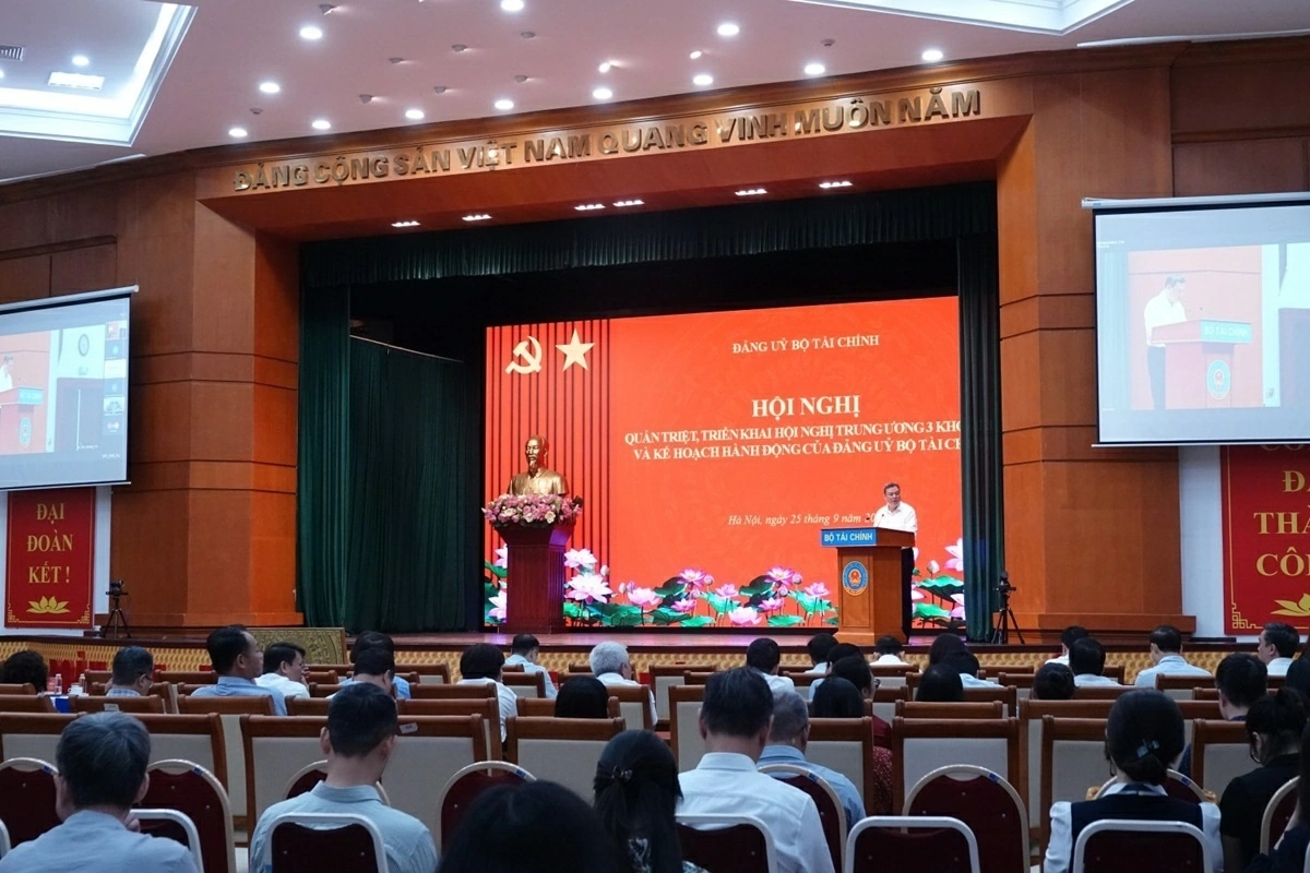 Đảng ủy PETROVIETNAM cụ thể hóa các nghị quyết của Trung ương bằng chương trình hành động