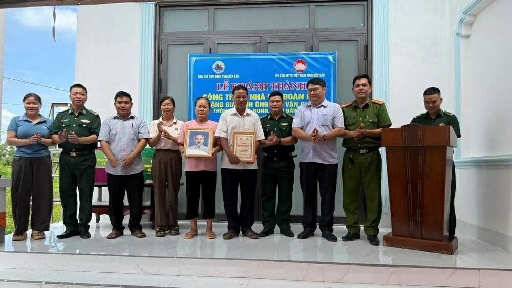 Tỉnh Đắk Lắk: Ấm lòng người dân biên giới với những công trình nghĩa tình và đợt khám bệnh miễn phí