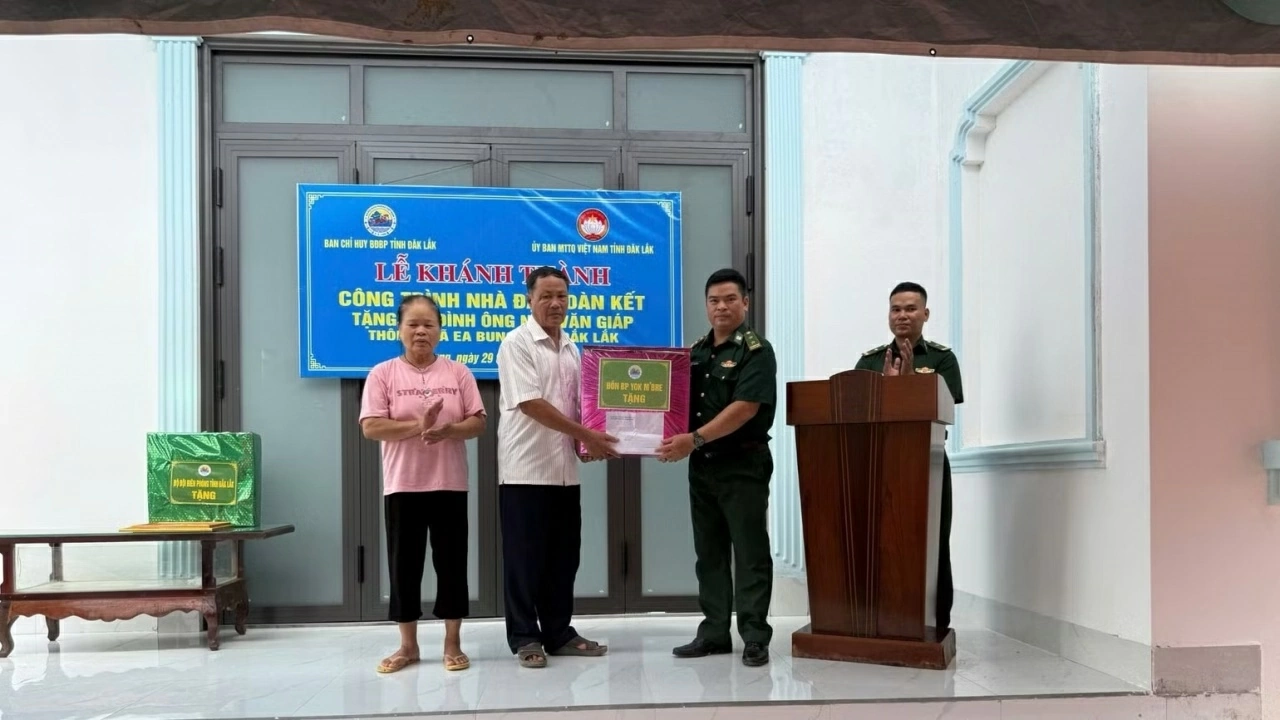 Tỉnh Đắk Lắk: Ấm lòng người dân biên giới với những công trình nghĩa tình và đợt khám bệnh miễn phí