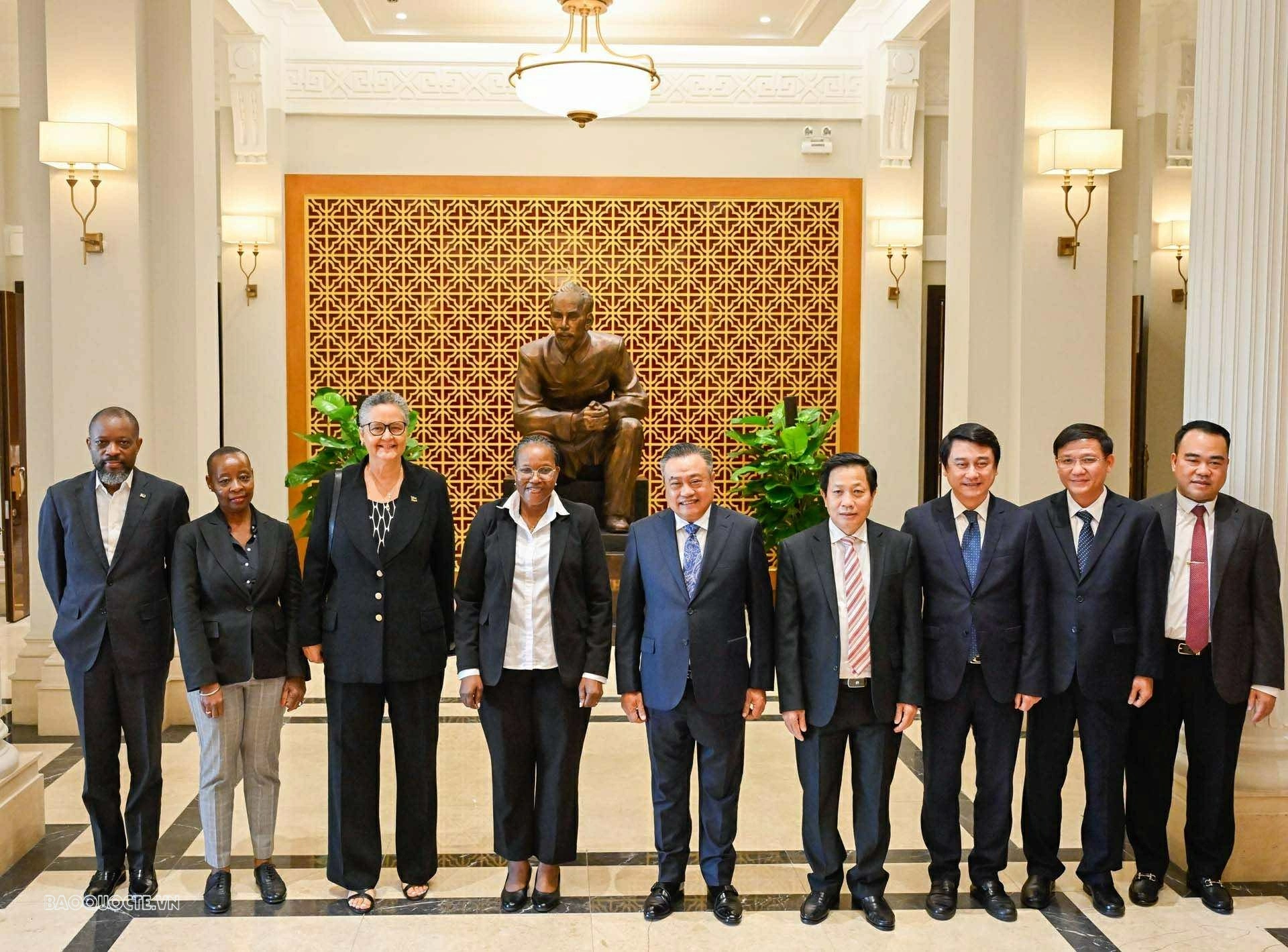 Mozambique và Đảng FRELIMO luôn là một trong những đối tác ưu tiên của Việt Nam