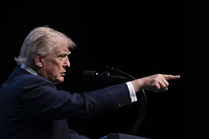 Tổng thống Trump ra lệnh chính phủ Mỹ đổi cách gọi AI thành siêu trí tuệ, tiết lộ kế hoạch giám sát