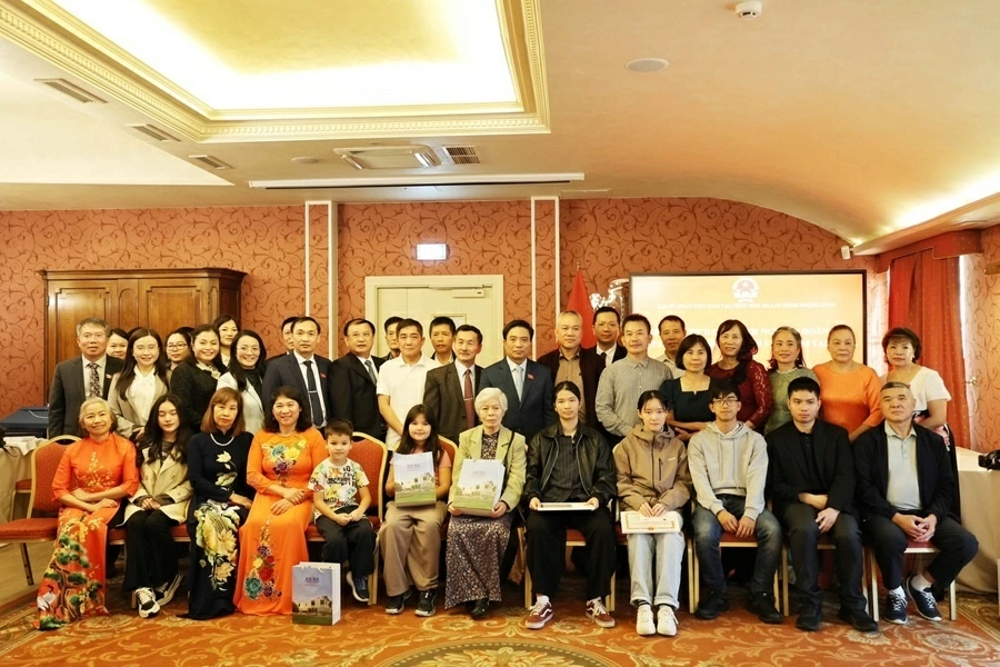 Phó Chủ tịch Quốc hội