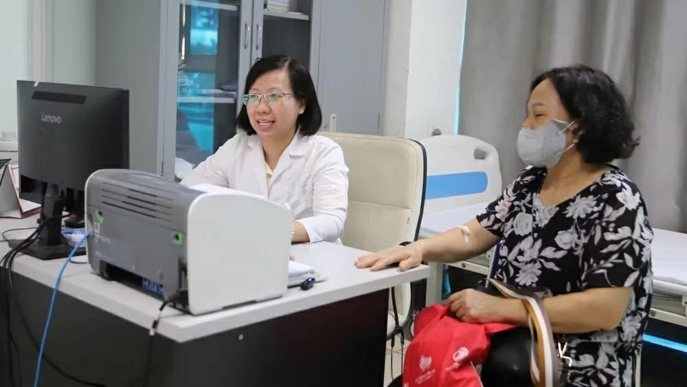 Toàn quốc triển khai khám sức khỏe định kỳ miễn phí cho nhân dân
