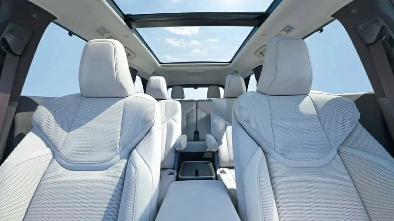 Lexus TZ 2027 là mẫu SUV 3 hàng ghế phát triển trên nền tảng dùng chung với Toyota Highlander EV và Subaru Getaway. Lexus TZ 2027 là mẫu SUV 3 hàng ghế phát triển trên nền tảng dùng chung với Toyota Highlander EV và Subaru Getaway.
