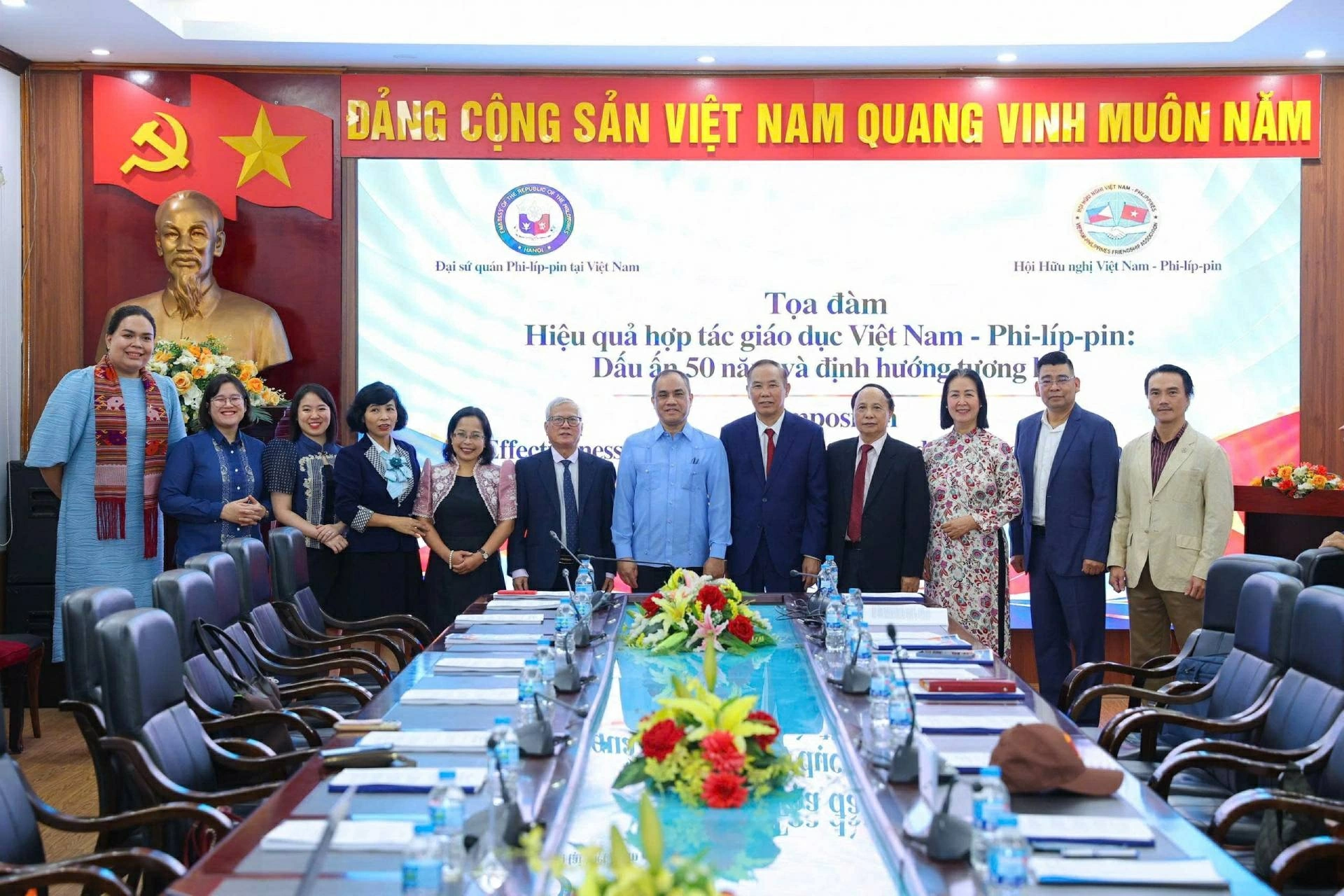 Tọa đàm 50 năm Việt Nam-Philippines: Nhịp cầu kết nối trí tuệ và trái tim Tọa đàm 50 năm Việt Nam-Philippines: Nhịp cầu kết nối trí tuệ và trái tim