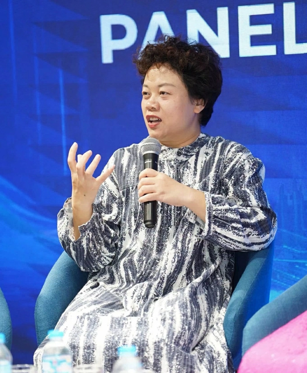 Từ hội nhóm con ghét bố mẹ: Cần nhiều chương trình, chiến dịch hướng dẫn kỹ năng làm cha mẹ số