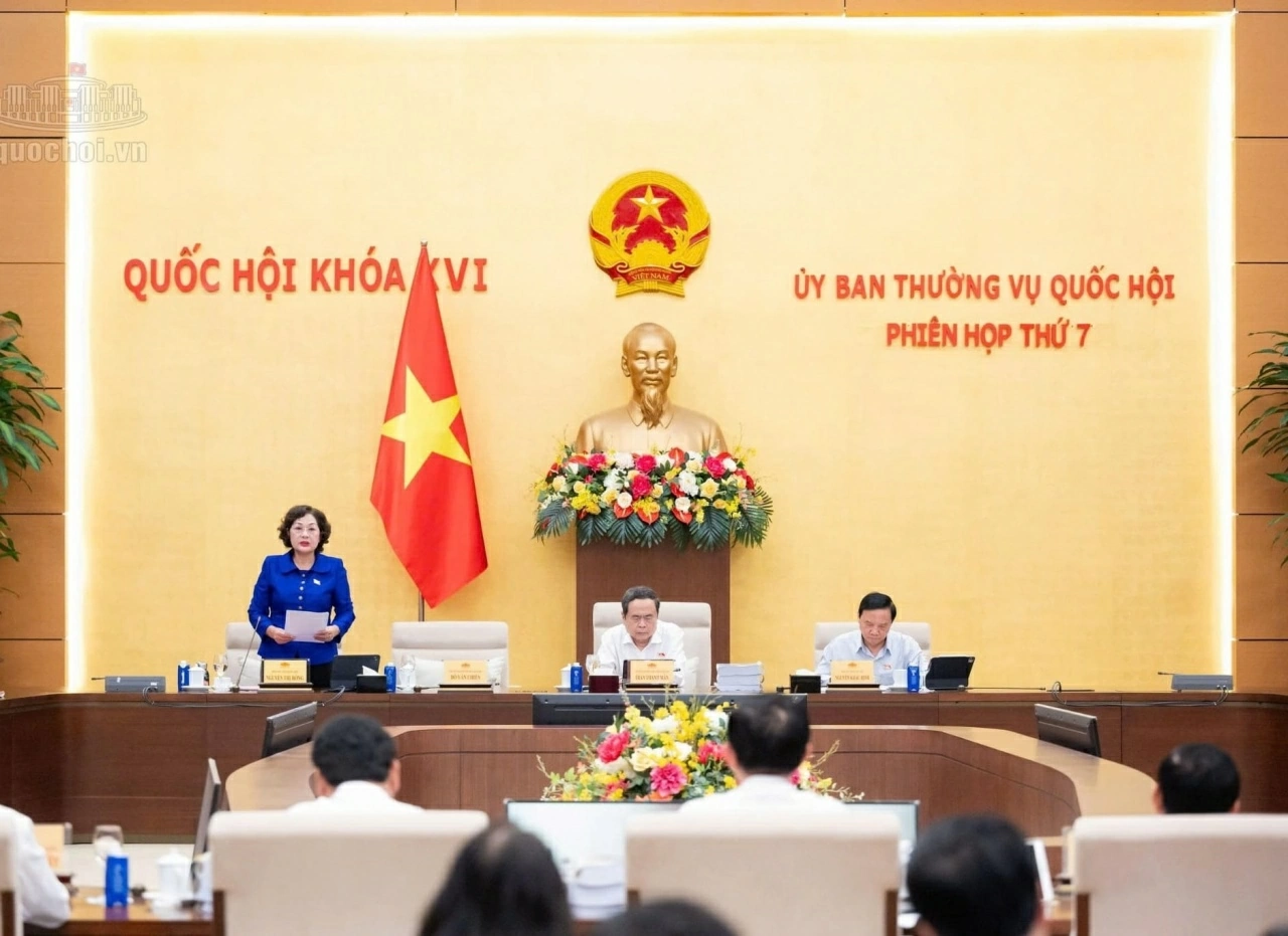 Ủy ban Thường vụ Quốc hội cho ý kiến về dự án Luật Đất đai (sửa đổi) Ủy ban Thường vụ Quốc hội cho ý kiến về dự án Luật Đất đai (sửa đổi)