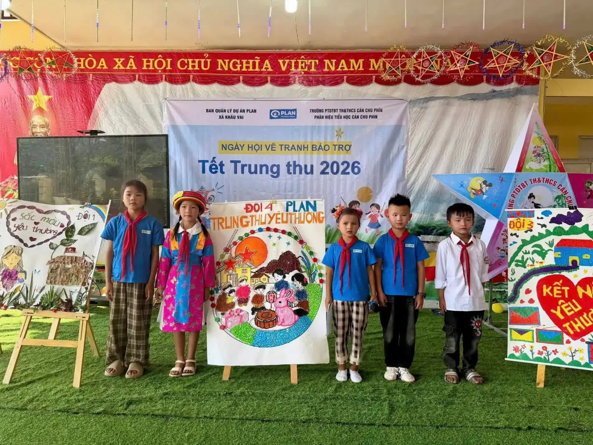 Mở những cánh cửa để trẻ em gái chạm tới ước mơ Trao cơ hội để trẻ em gái biến ước mơ thành lựa chọn
