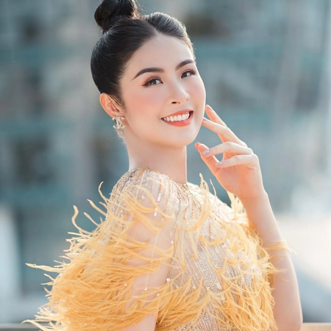 Sao Việt: