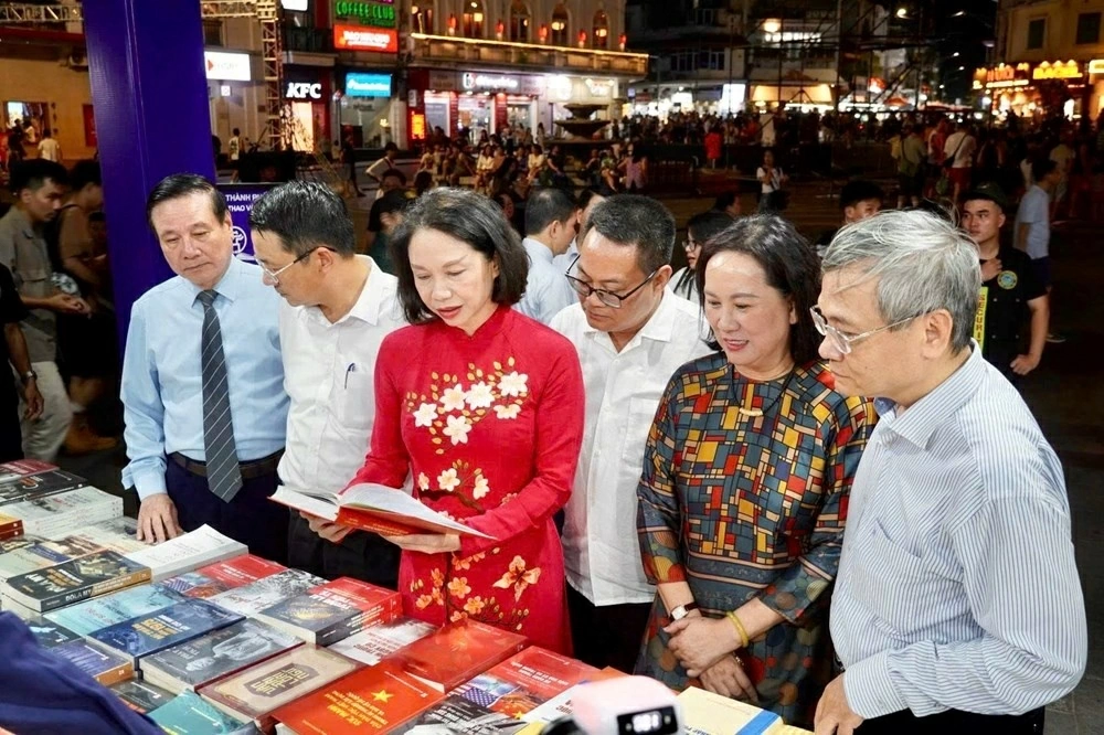 Khai mạc Hội Sách Hà Nội 2026: Gắn văn hóa đọc với phát triển văn hóa Thủ đô