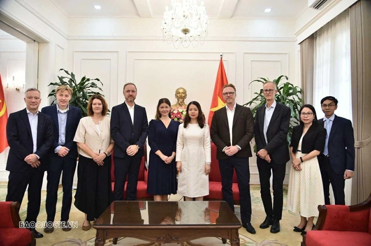 Thứ trưởng Nguyễn Minh Hằng tiếp Đoàn Lãnh đạo một số doanh nghiệp, quỹ đầu tư Đan Mạch và Bắc Âu